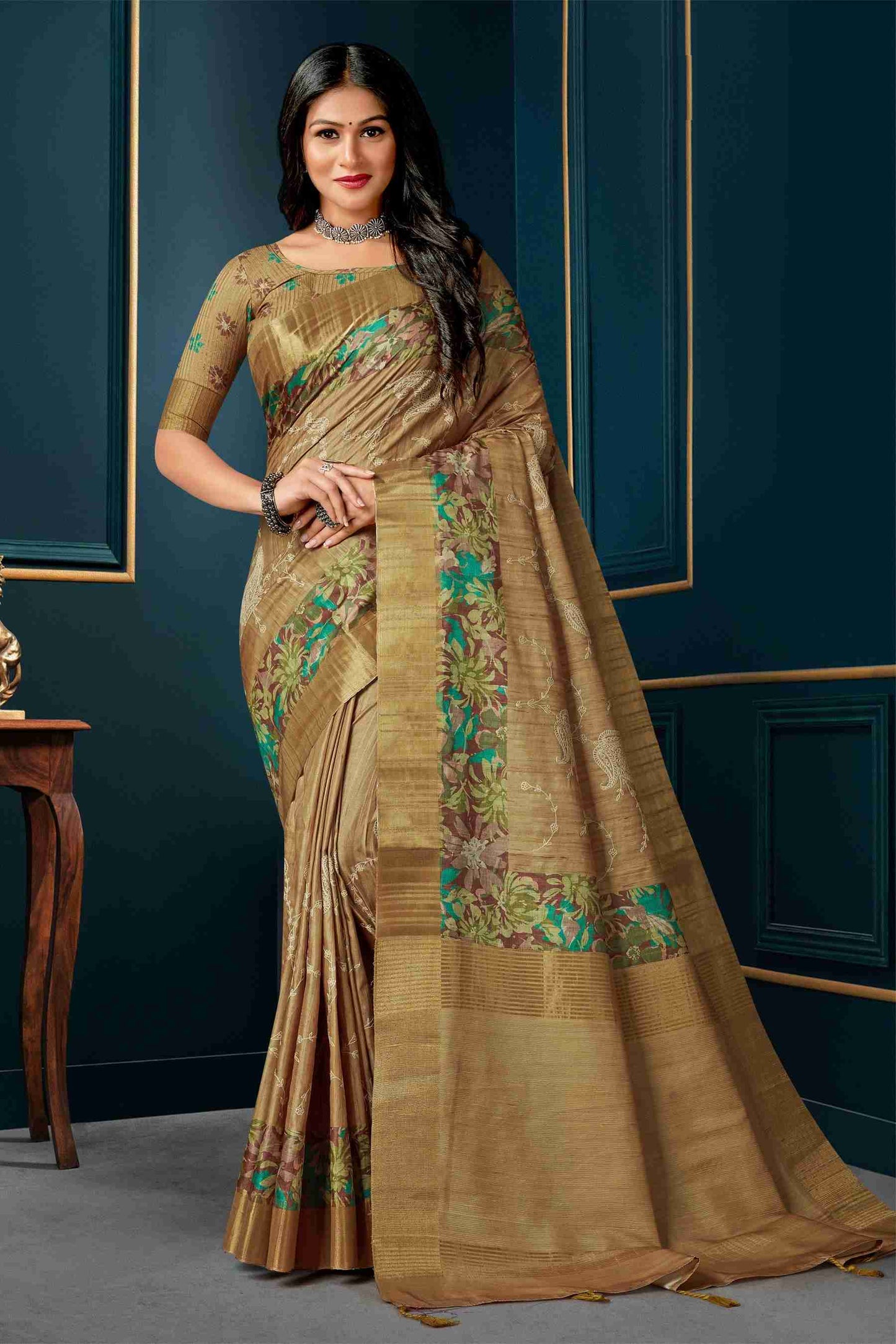 Catalog Designer Embroidery Work Saree