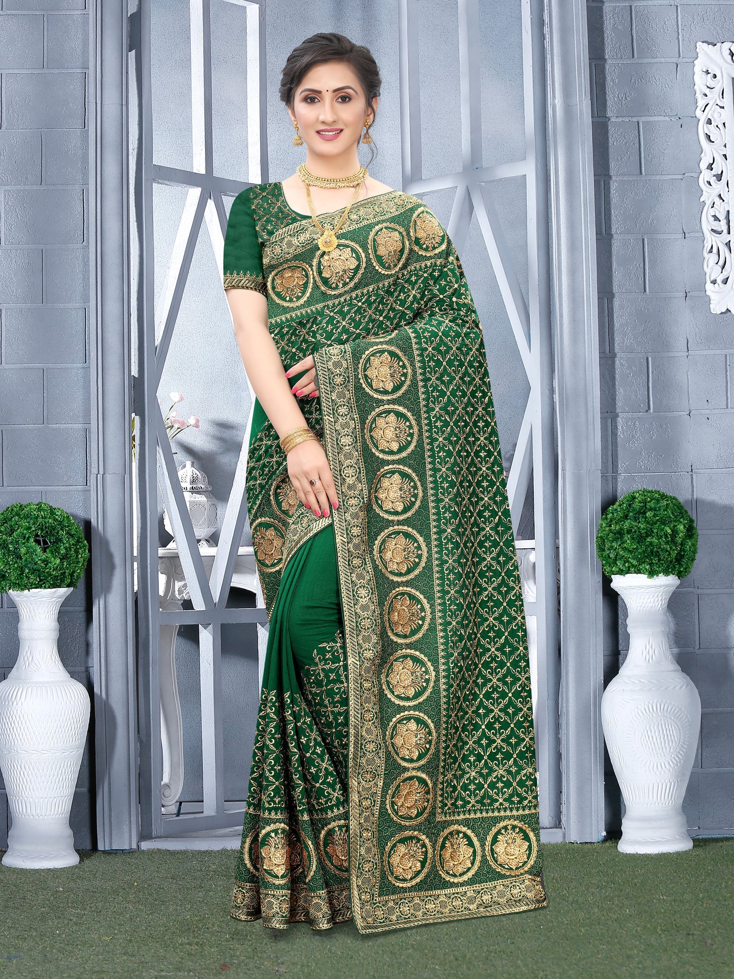 Catalog Designer Embroidery Work Saree