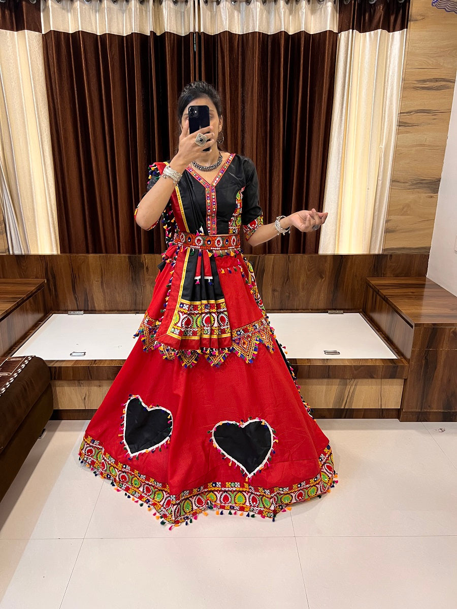 New Semi Stitiched Lehenga Choli