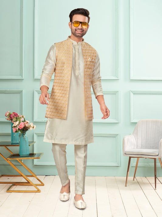 Kurta Pyjama With Jacket