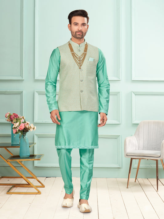 Kurta Pyjama With Jacket