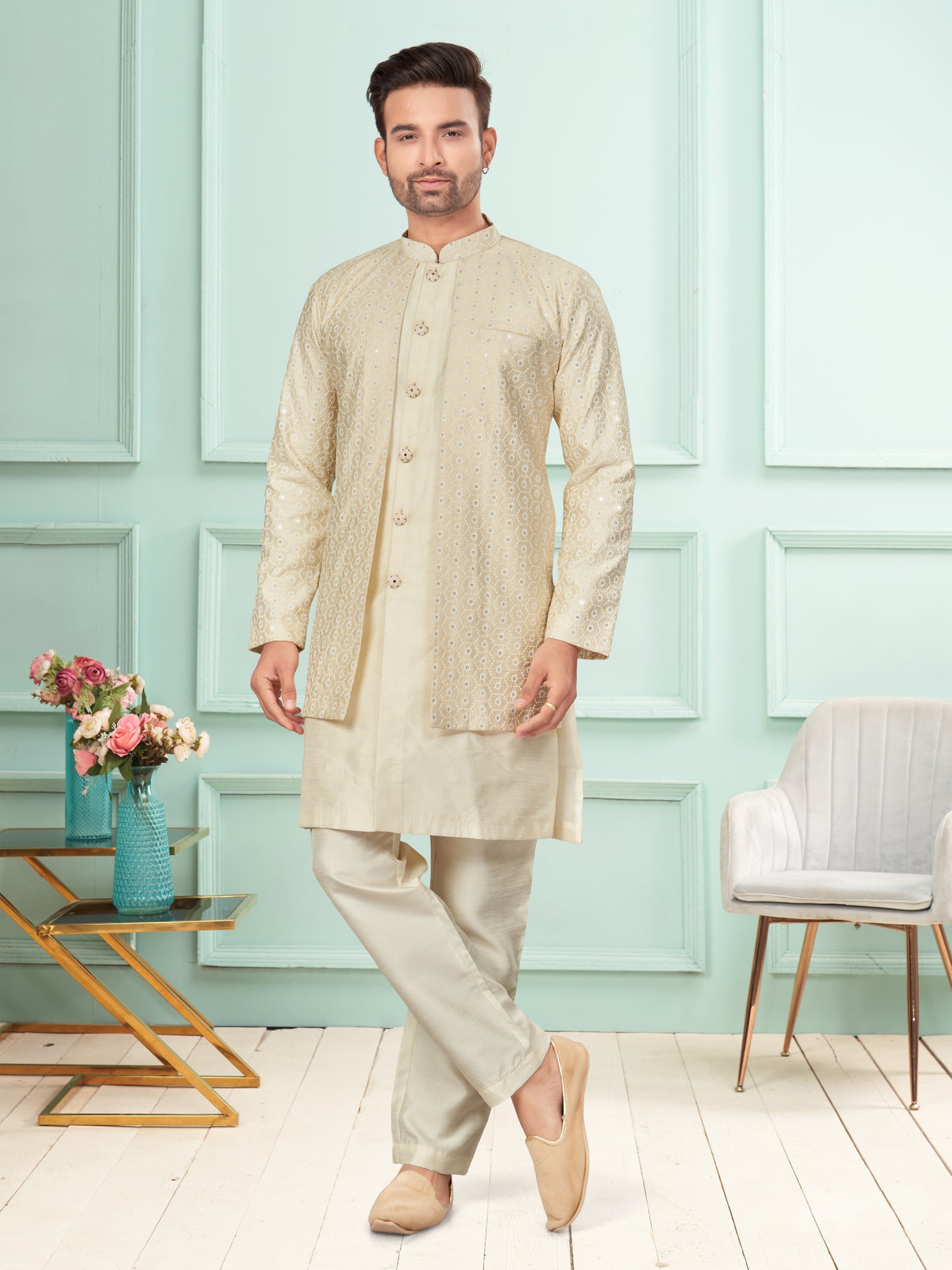 Kurta Pyjama With Jacket