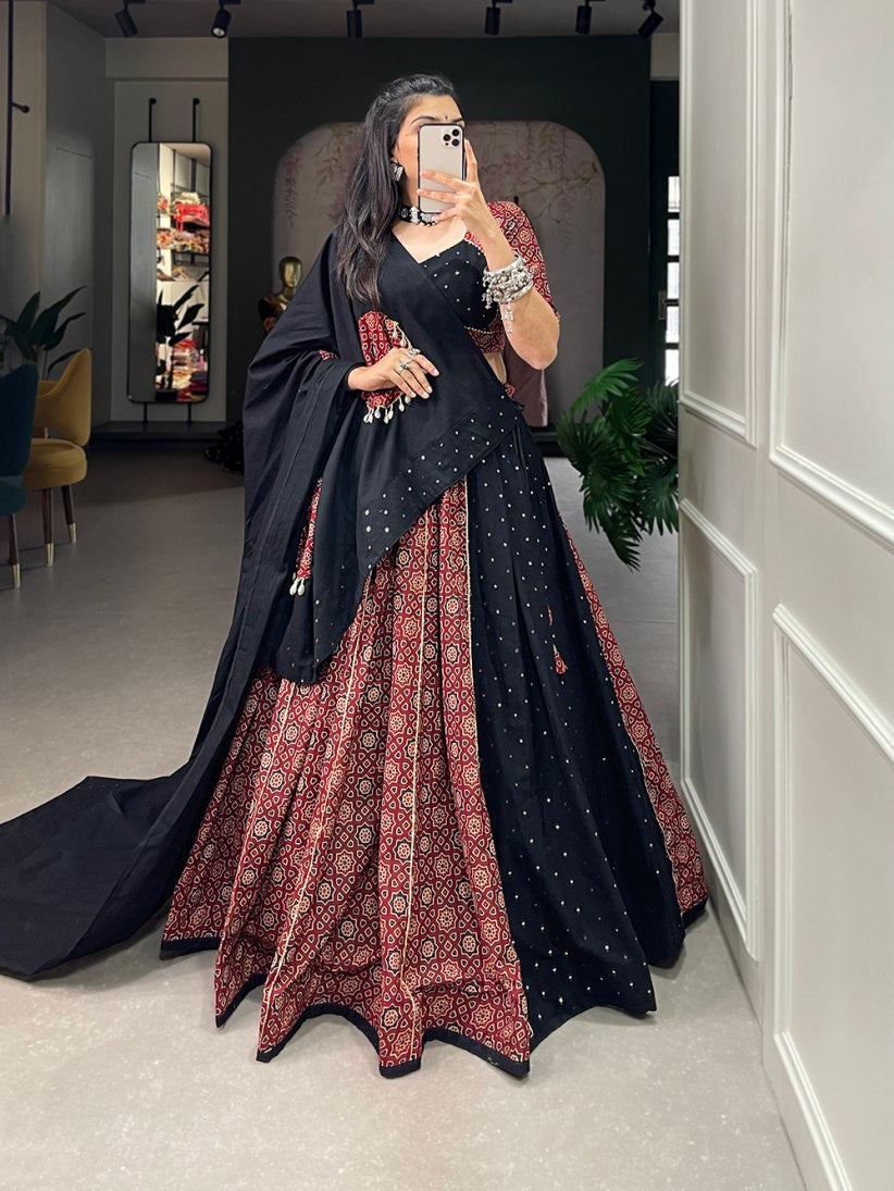 New Semi Stitiched Lehenga Choli