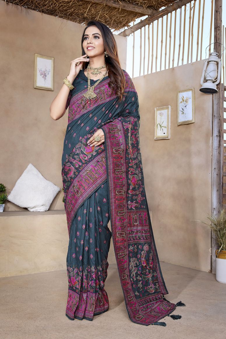 Catalog Designer Saree