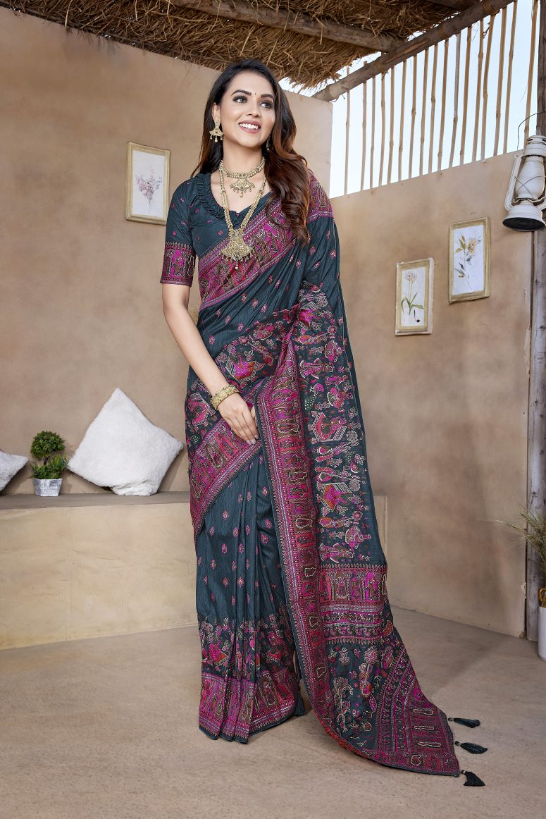 Catalog Designer Saree