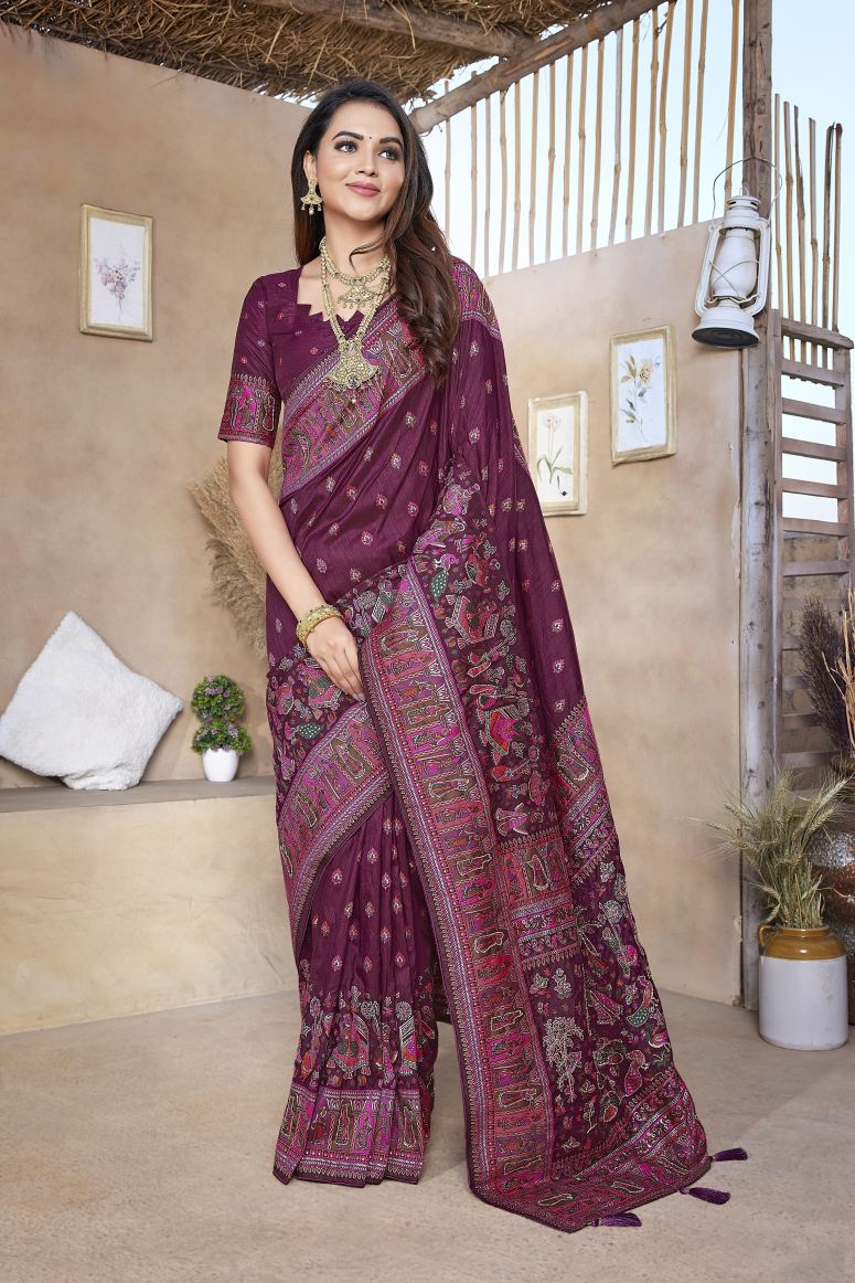 Catalog Designer Saree