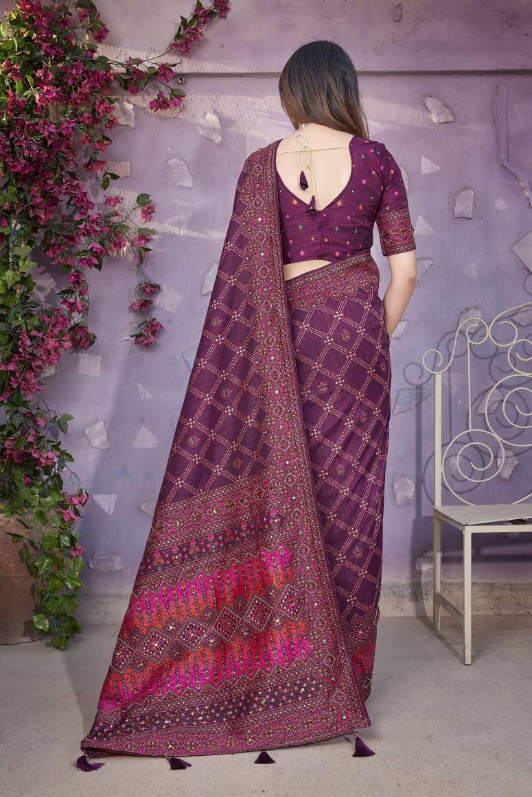 Catalog Designer Saree