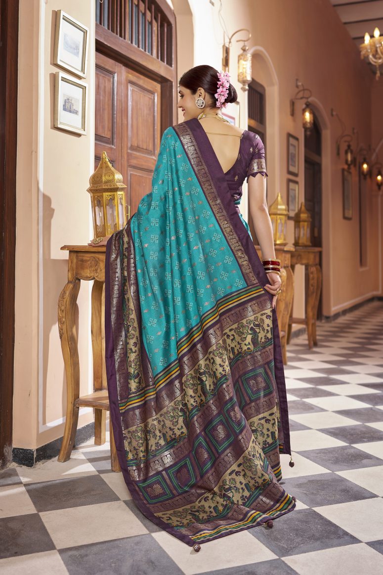 Catalog Designer Saree