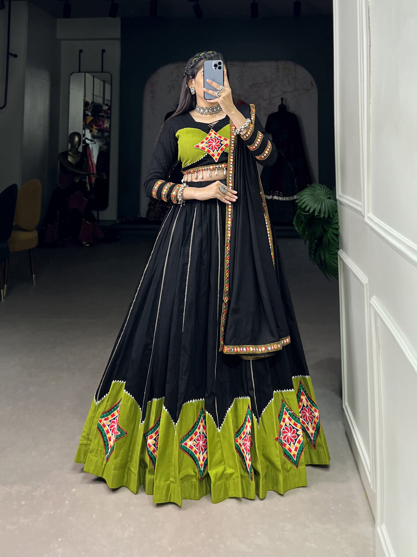 New Semi Stitiched Lehenga Choli