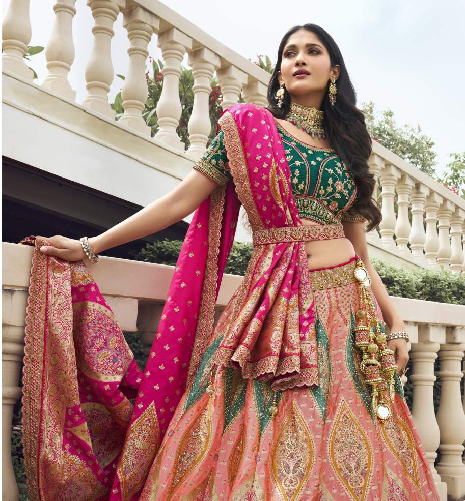 New Semi Stitiched Banarasi Lehenga Choli