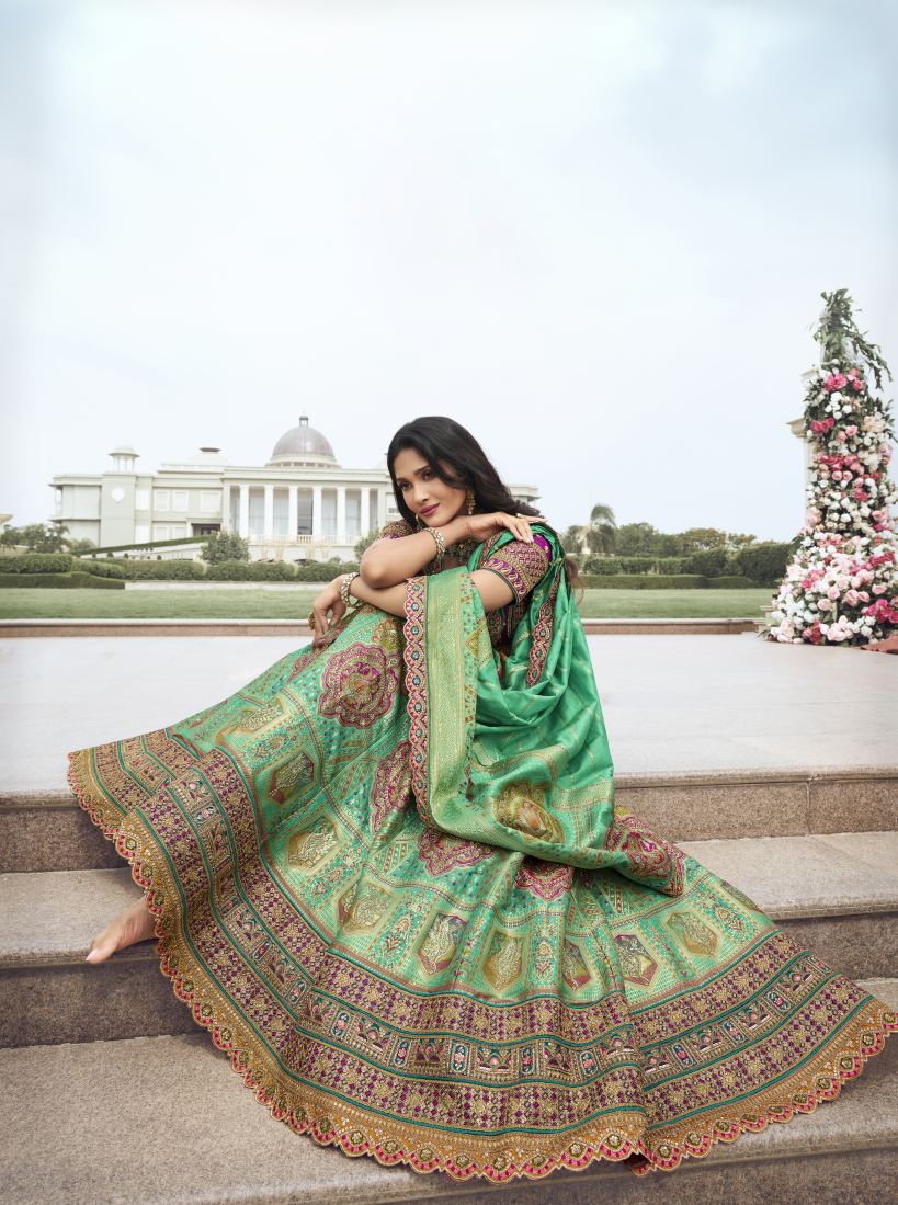 New Semi Stitiched Banarasi Lehenga Choli