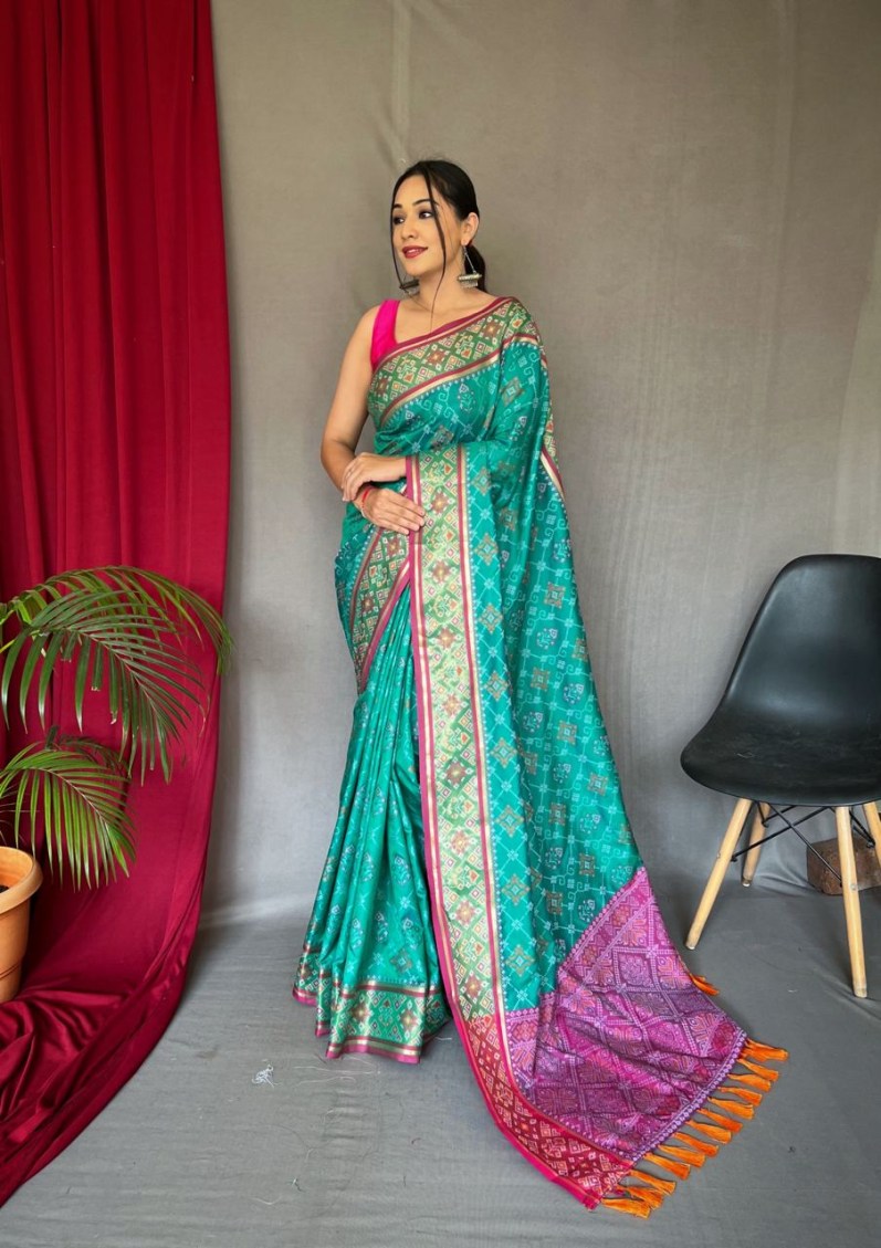 Catalog Designer Saree