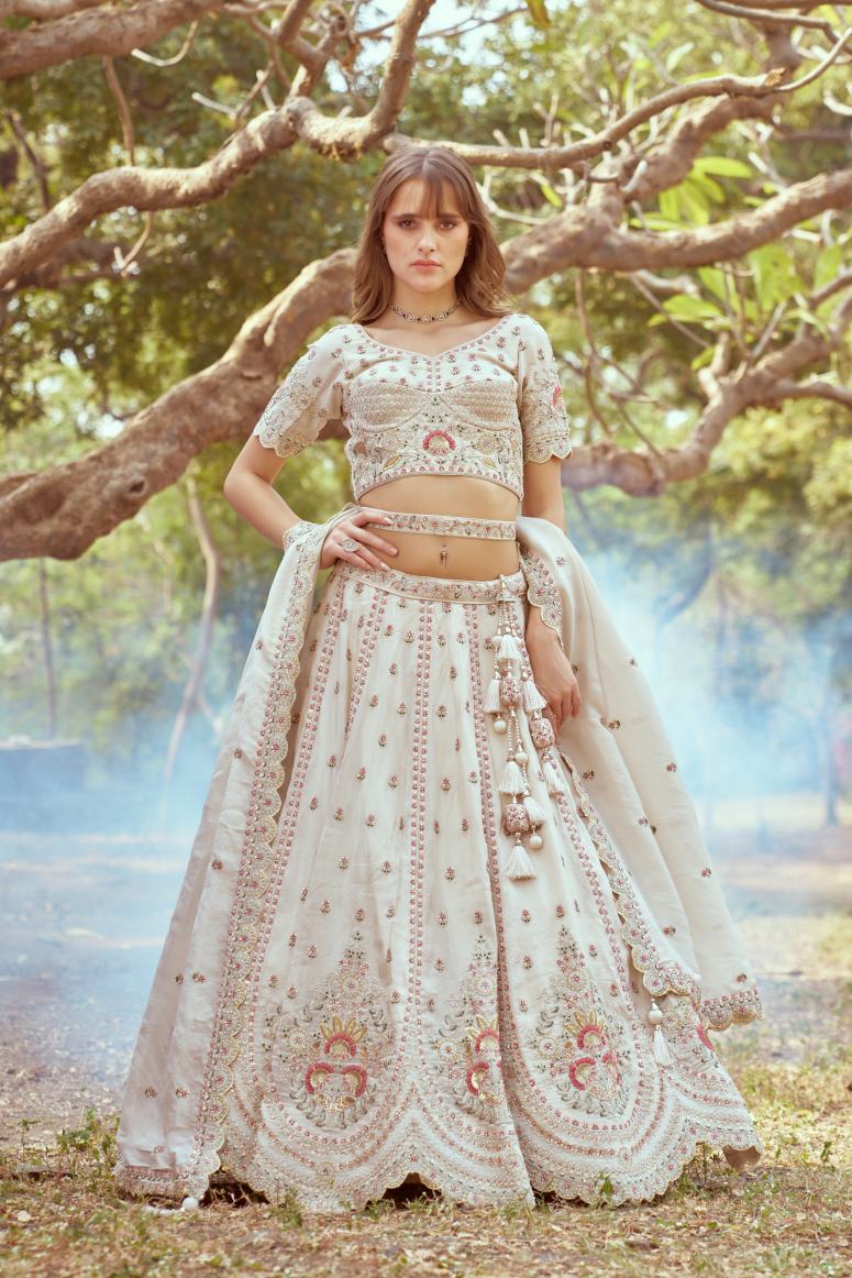 Latest Semi Stitched Lehenga Choli With Duppatta