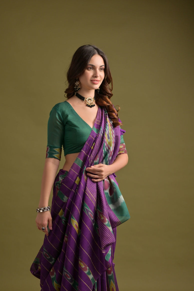 Catalog Designer Saree