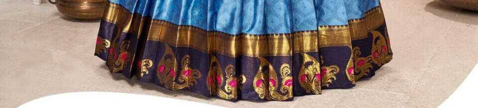 New Semi Stitiched Banarasi Lehenga Choli