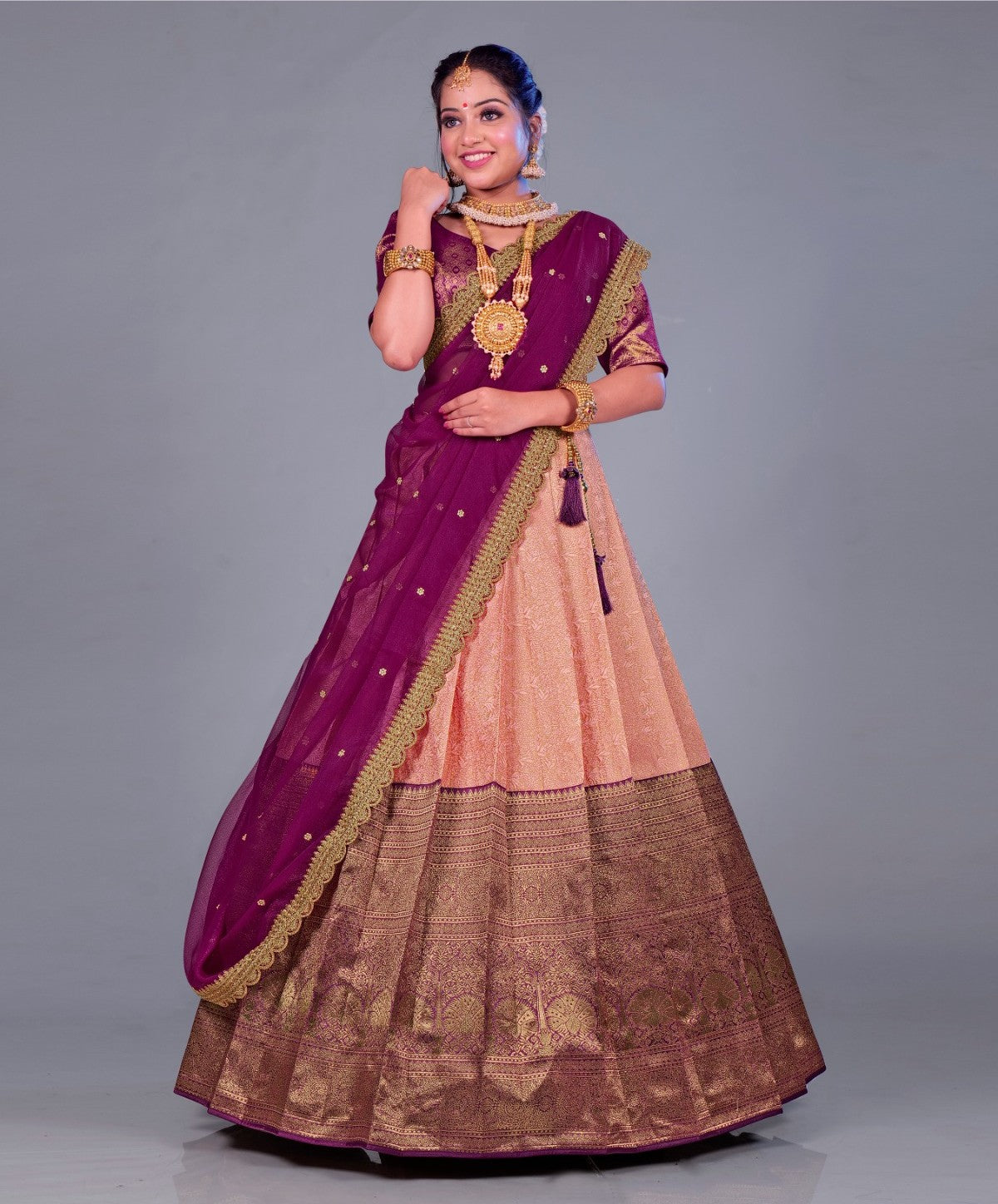 New Semi Stitiched Banarasi Lehenga Choli