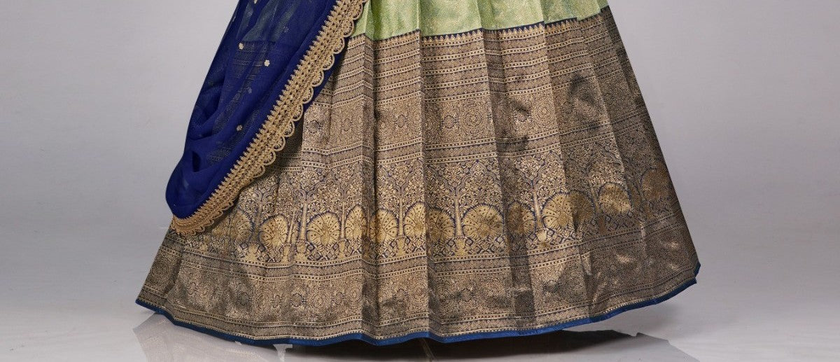 New Semi Stitiched Banarasi Lehenga Choli