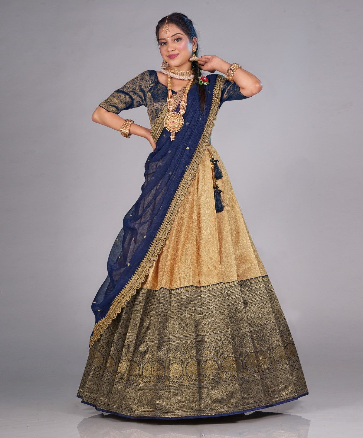 New Semi Stitiched Banarasi Lehenga Choli