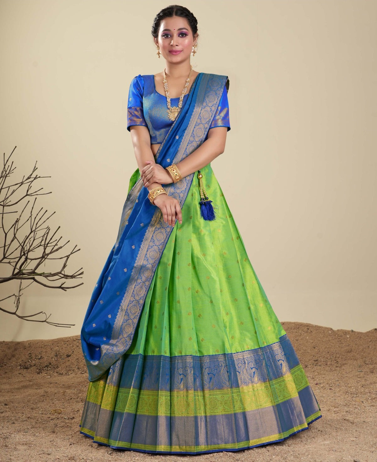 New Wedding and Festival Semi Stitiched Banarasi Lehenga Choli