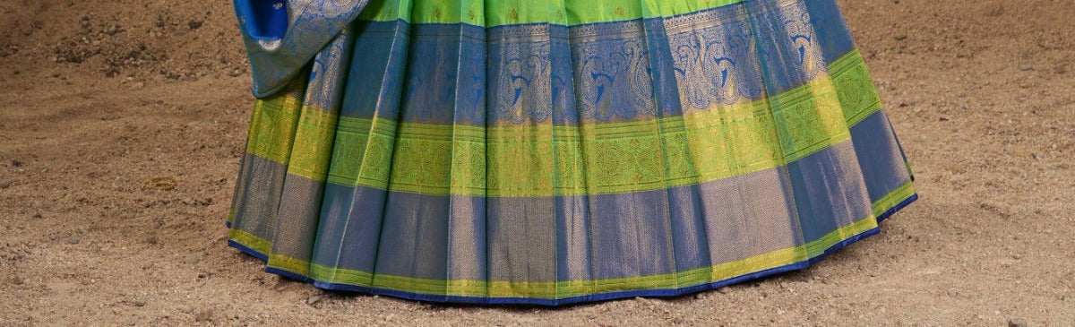 New Wedding and Festival Semi Stitiched Banarasi Lehenga Choli