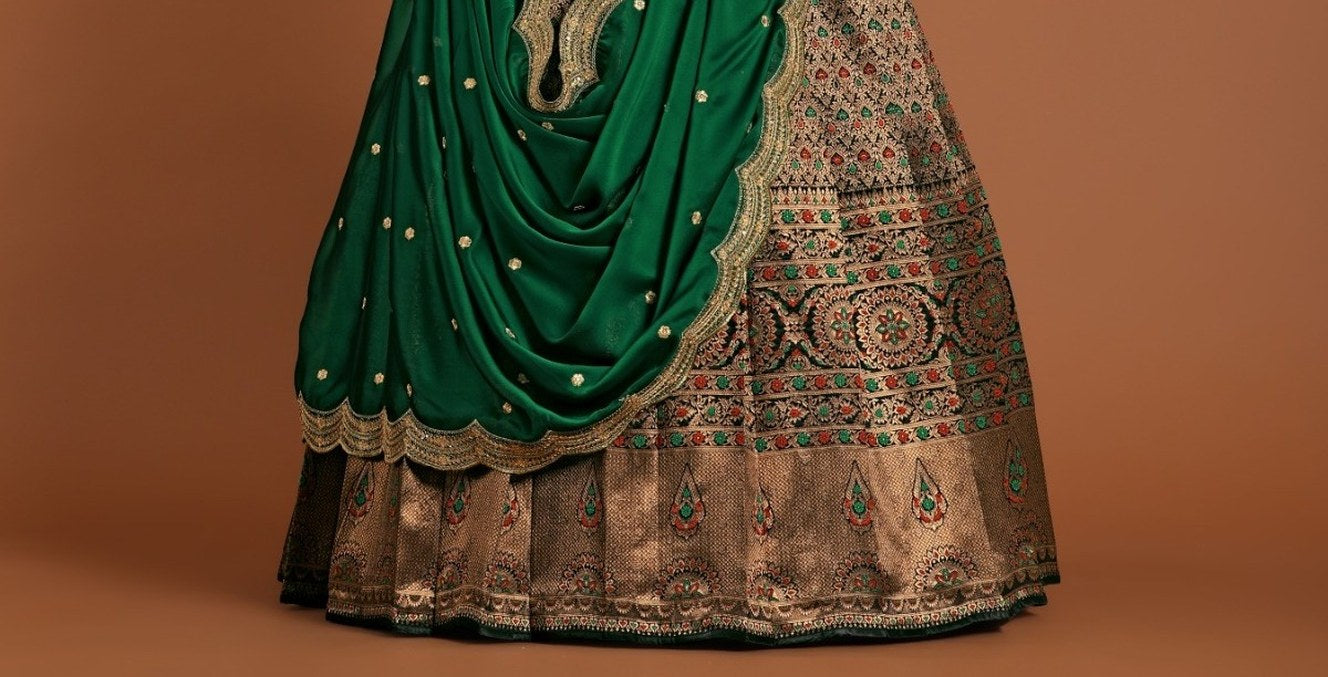 New Semi Stitiched Banarasi Lehenga Choli