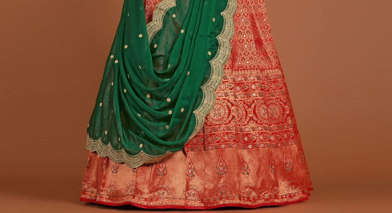 New Semi Stitiched Banarasi Lehenga Choli