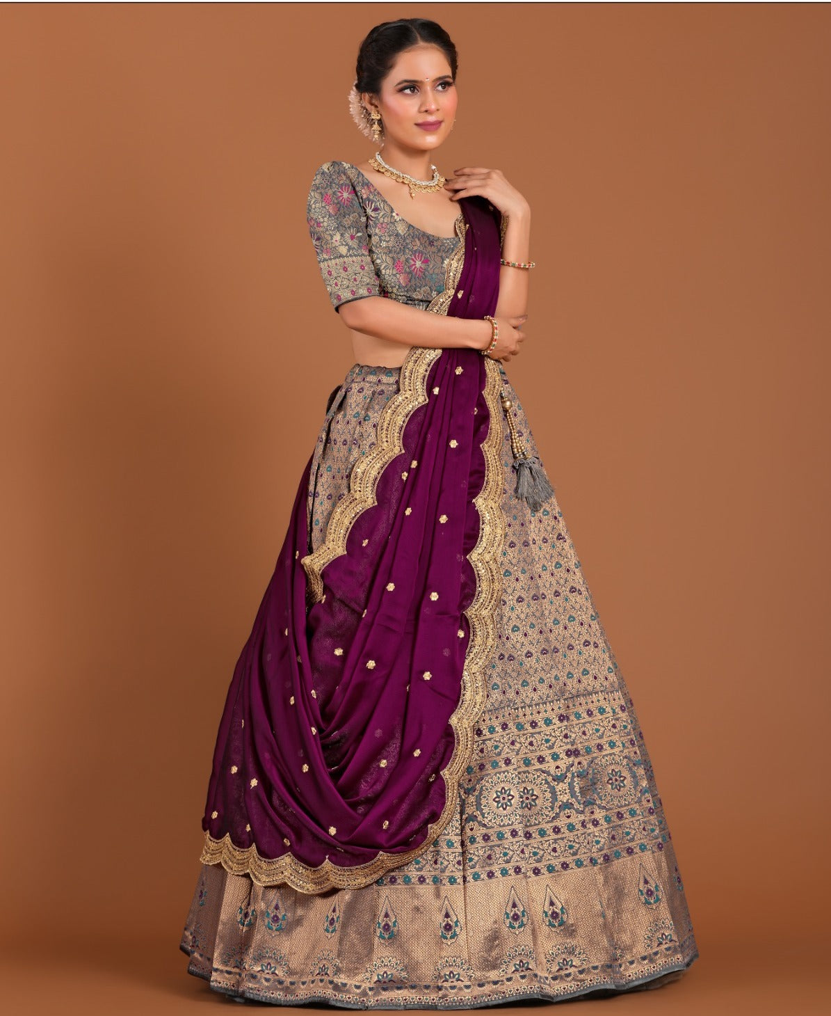 New Semi Stitiched Banarasi Lehenga Choli