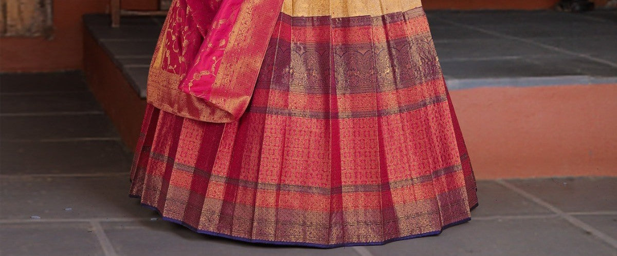 New Semi Stitiched Banarasi Lehenga Choli