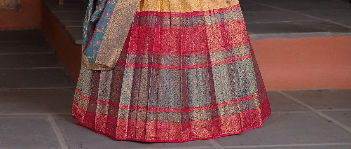 New Semi Stitiched Banarasi Lehenga Choli