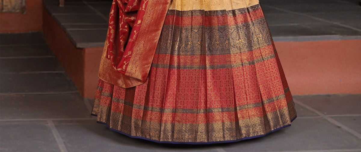 New Semi Stitiched Banarasi Lehenga Choli