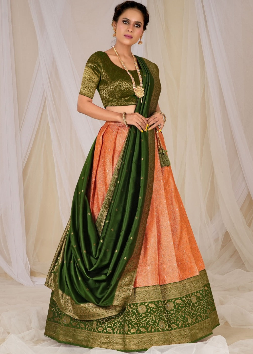 New Semi Stitiched Banarasi Lehenga Choli