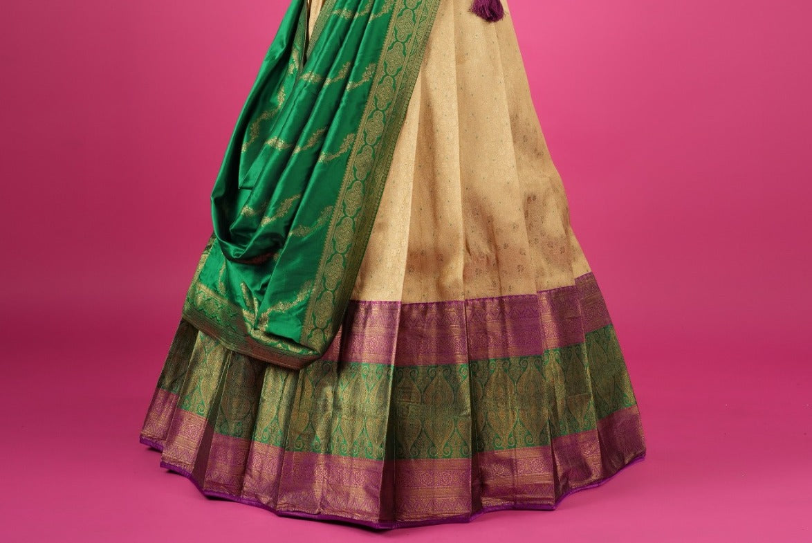 New Semi Stitiched Banarasi Lehenga Choli