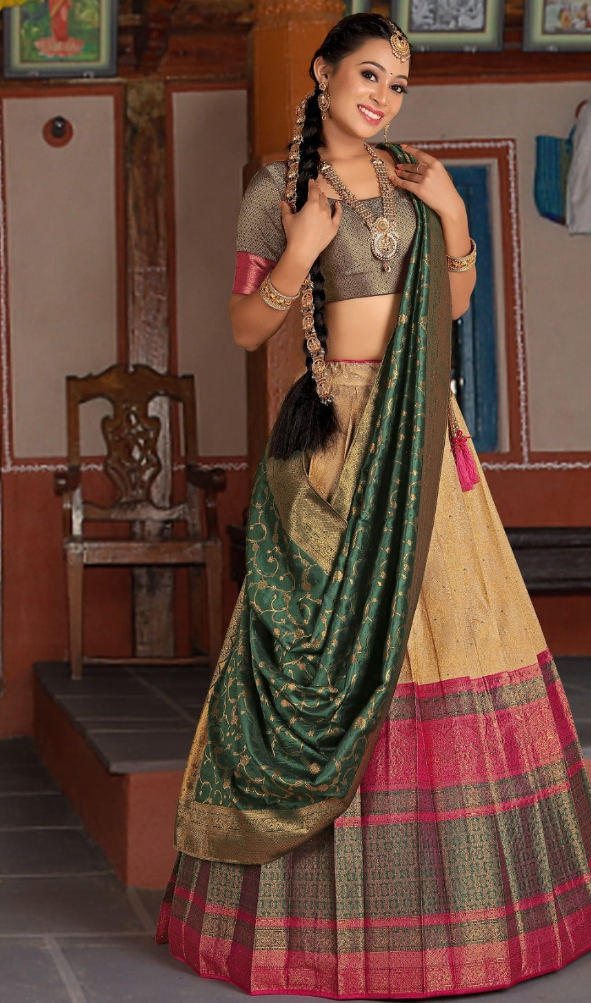 New Semi Stitiched Banarasi Lehenga Choli