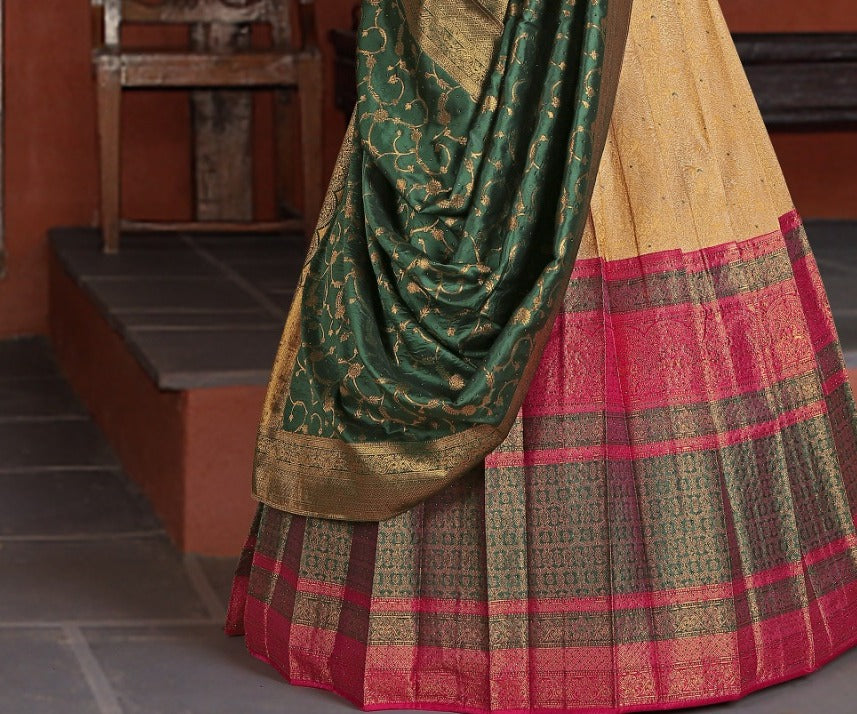 New Semi Stitiched Banarasi Lehenga Choli