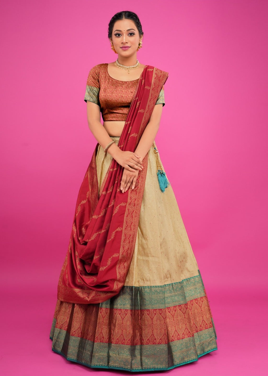 New Semi Stitiched Banarasi Lehenga Choli