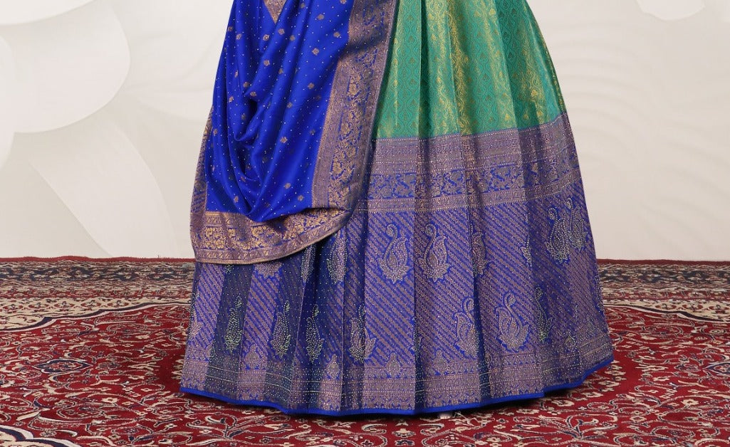 New Semi Stitiched Banarasi Lehenga Choli