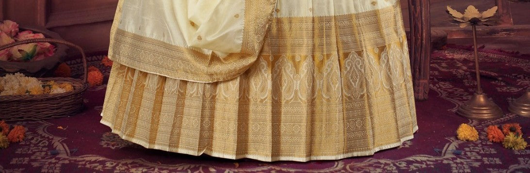 New Semi Stitiched Banarasi Lehenga Choli