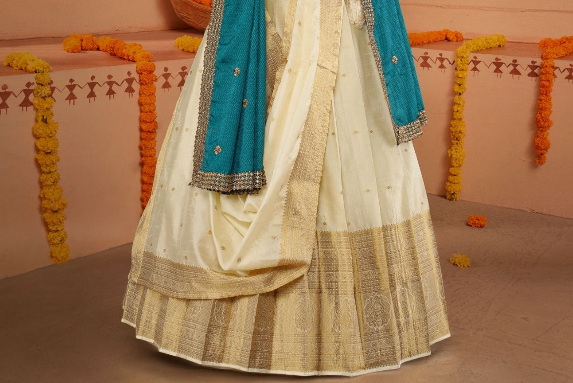 New Semi Stitiched Banarasi Lehenga Choli