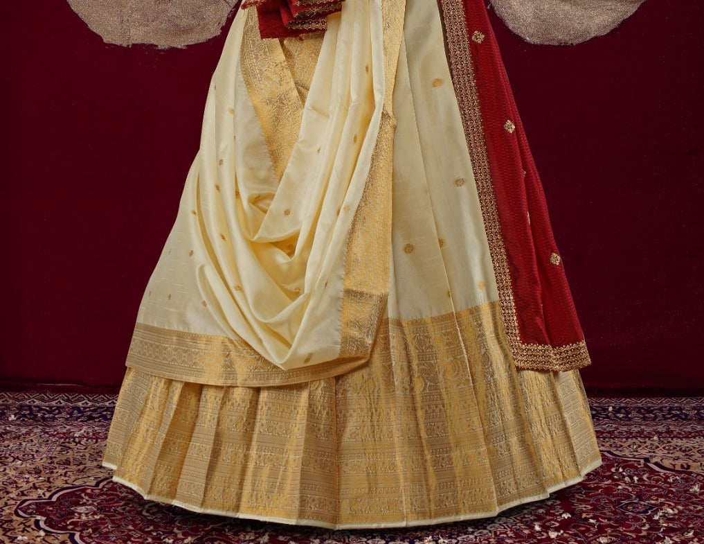 New Semi Stitiched Banarasi Lehenga Choli