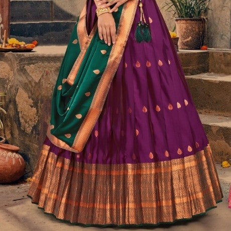 New Semi Stitiched Banarasi Lehenga Choli