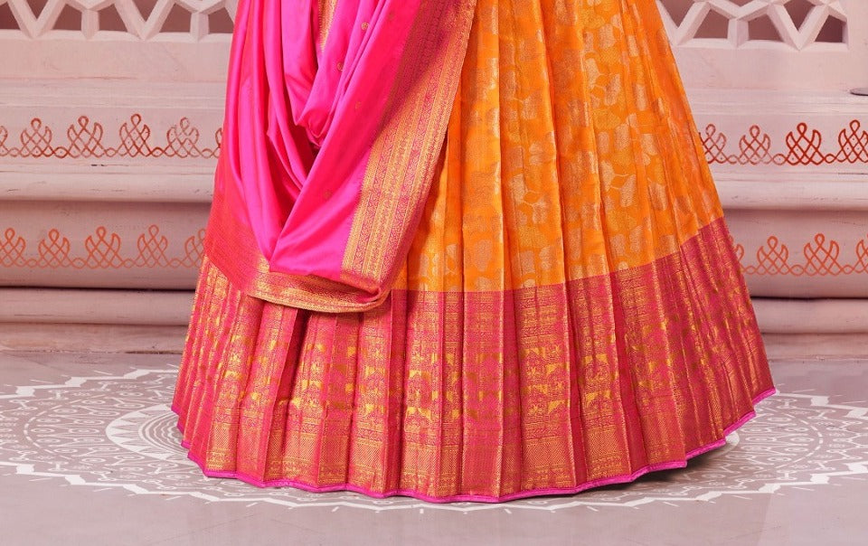 New Semi Stitiched Banarasi Lehenga Choli