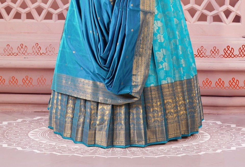 New Semi Stitiched Banarasi Lehenga Choli