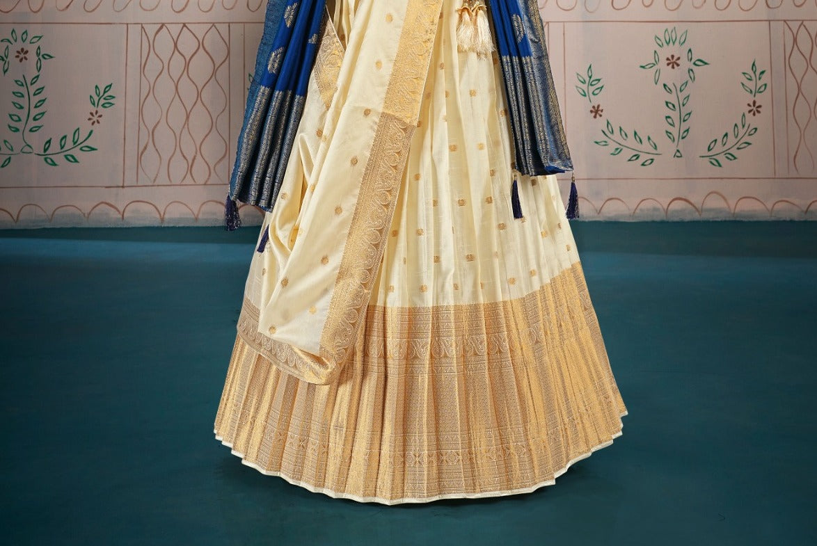 New Semi Stitiched Banarasi Lehenga Choli