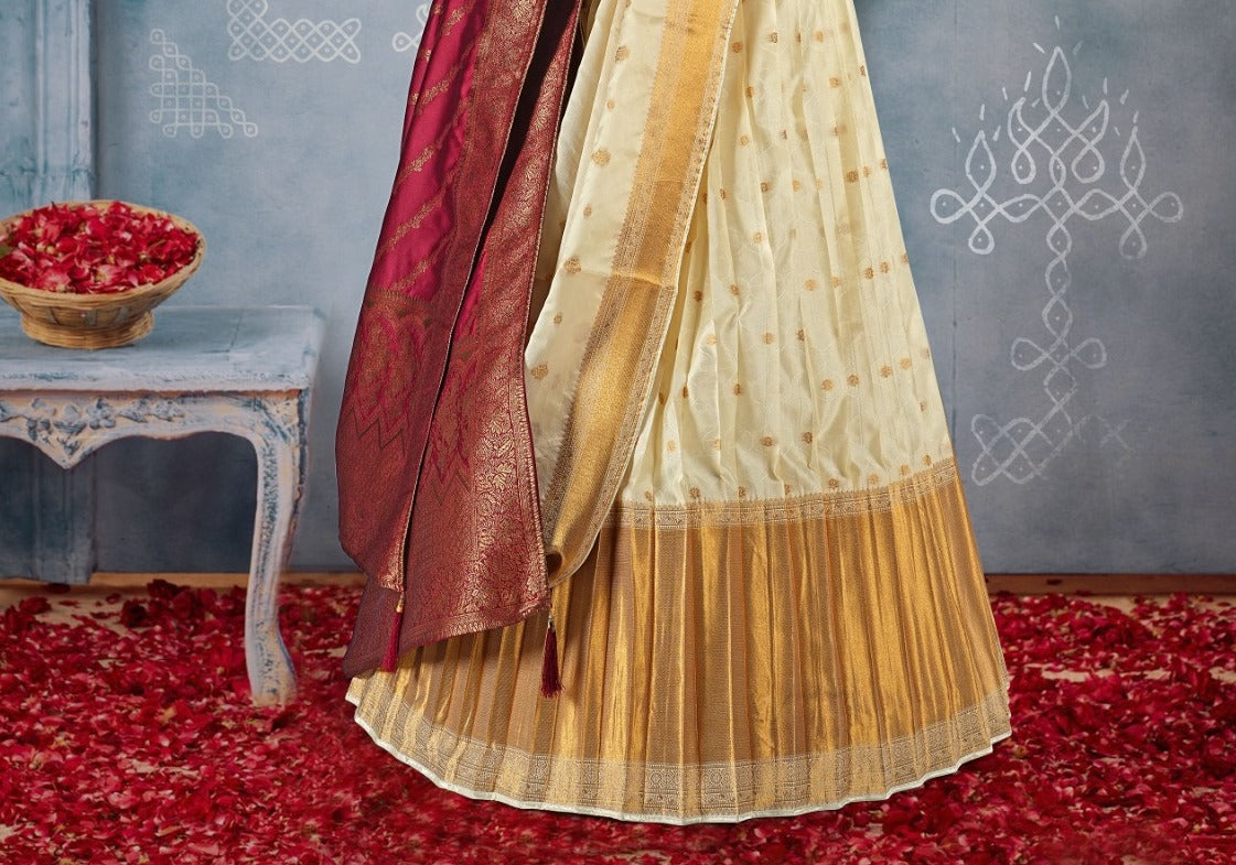 New Semi Stitiched Banarasi Lehenga Choli