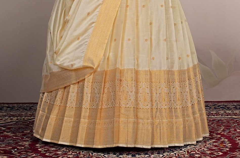 Semi Stitiched Banarasi Lehenga Choli