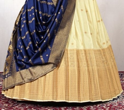 New Semi Stitiched Banarasi Lehenga Choli