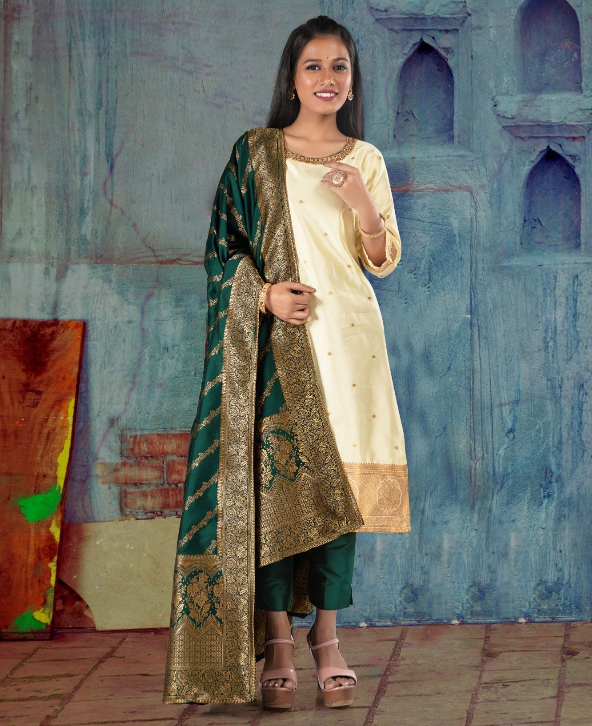 Salwar Suits (3 Piece )