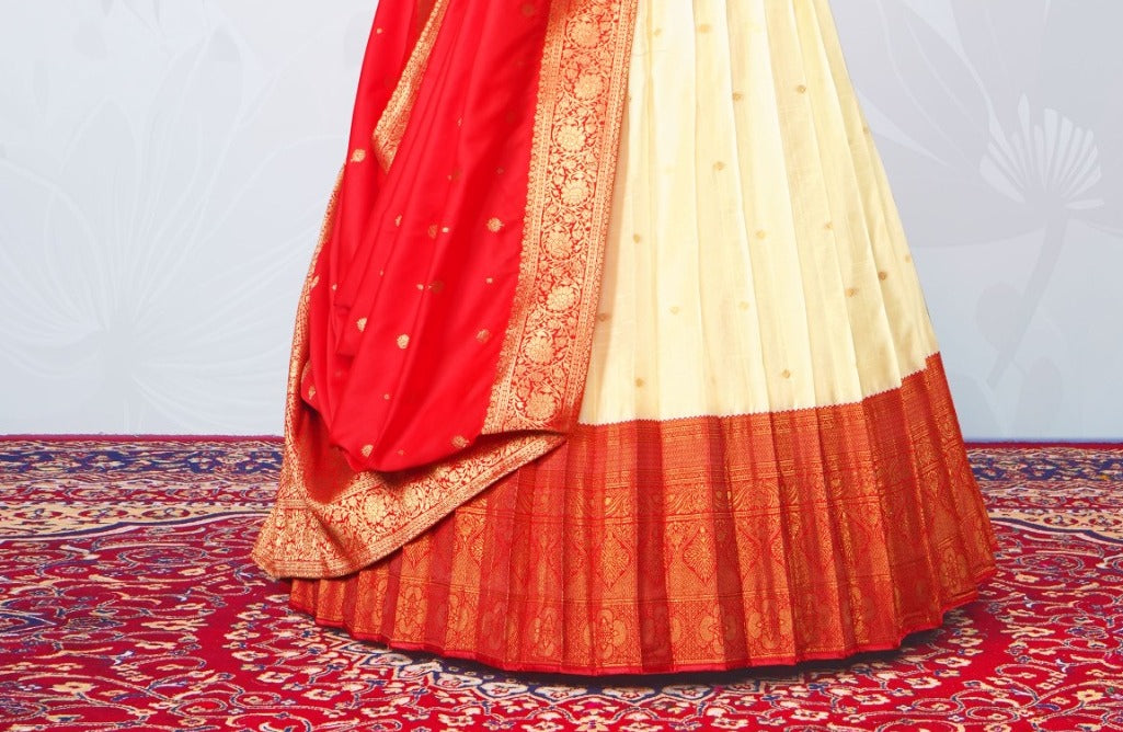 New Semi Stitiched Banarasi Lehenga Choli