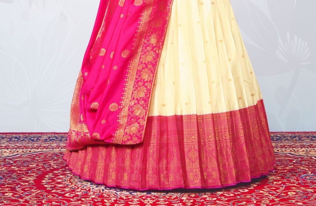 New Semi Stitiched Banarasi Lehenga Choli