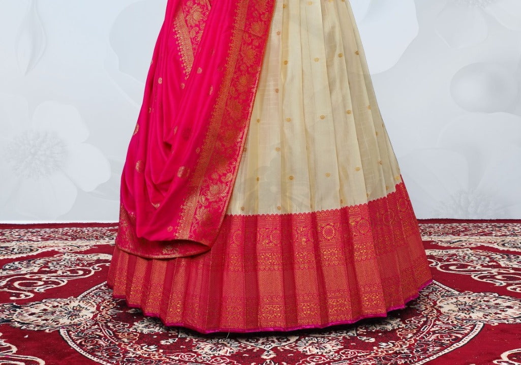 New Semi Stitiched Banarasi Lehenga Choli